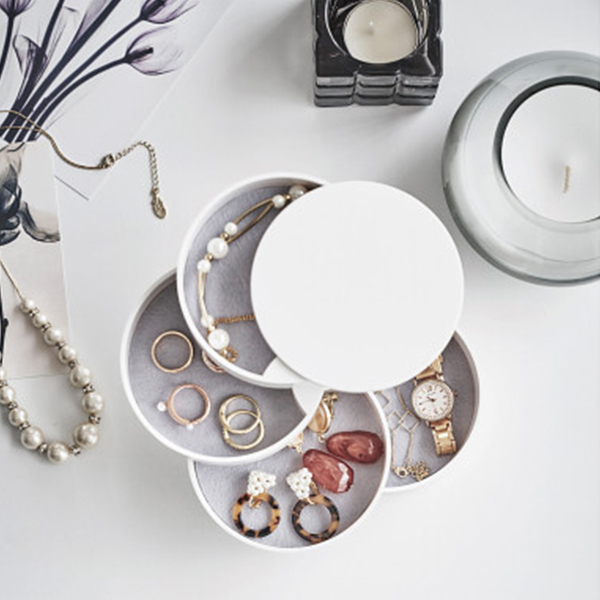 アクセサリートレー４段　ホワイト