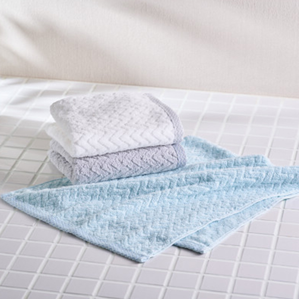 ナチュクル　ふわふわ無撚糸　フェイスタオル３枚セット