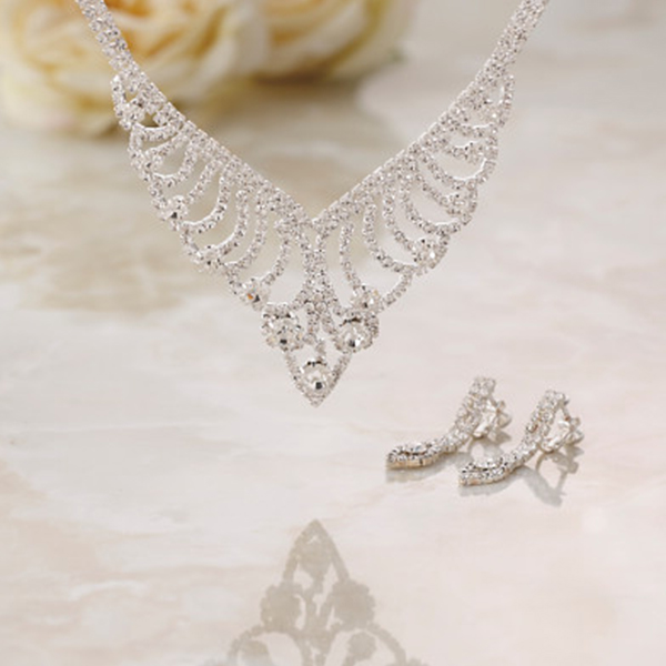 煌きネックレス＆イヤリング