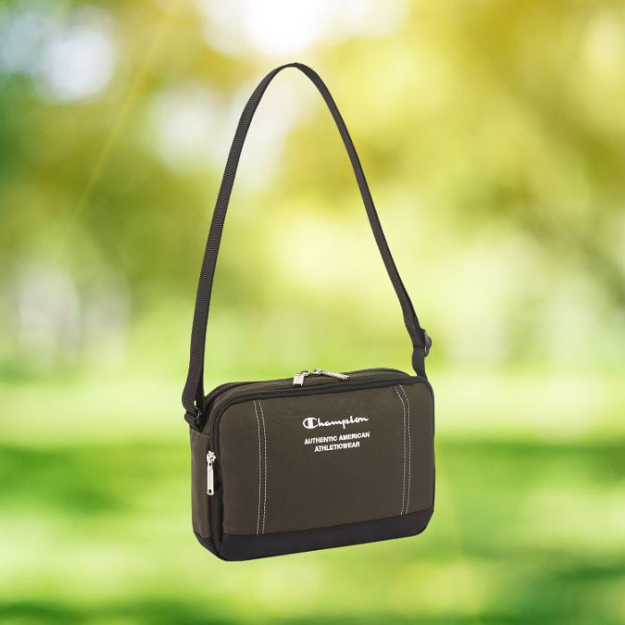 チャンピオン　ショルダーバッグ　カーキ