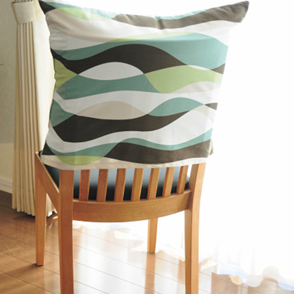 ダイニングチェア用背当てクッション（ウエーブ柄）　グリーン