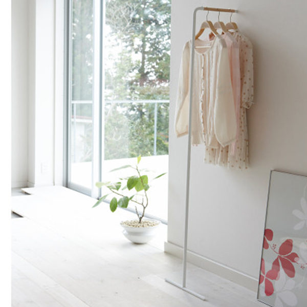 スリムコートハンガー　ホワイト