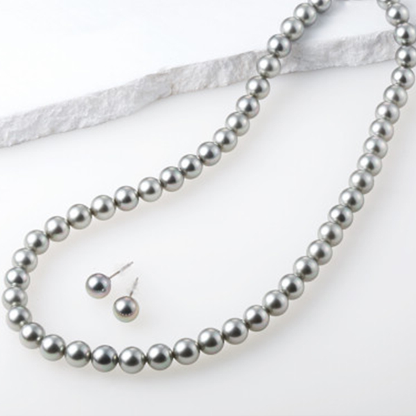 ヴィクトリアンローズ貝パール８ｍｍネックレス＆イヤリング　グレー
