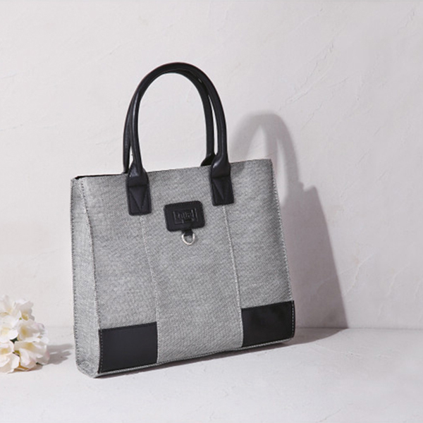 ジュンコ　コシノ　イコール　エルガリー手提げバッグ　ブラック