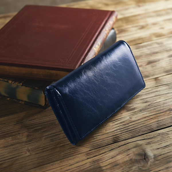 イルムス　シンプル長財布　ネイビー