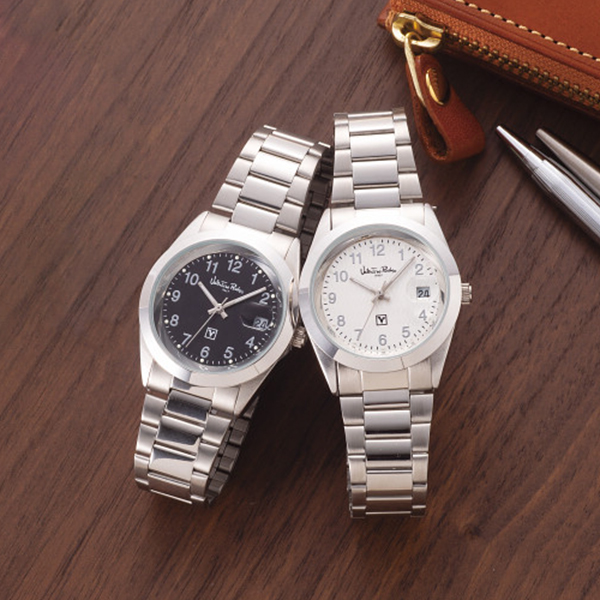 ヴァレンティノ・ルゥディ　メンズ腕時計　ホワイト