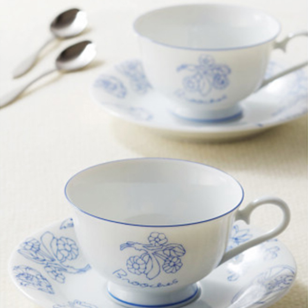 ブローチズ　カップ＆ソーサー（ティースプーン付）