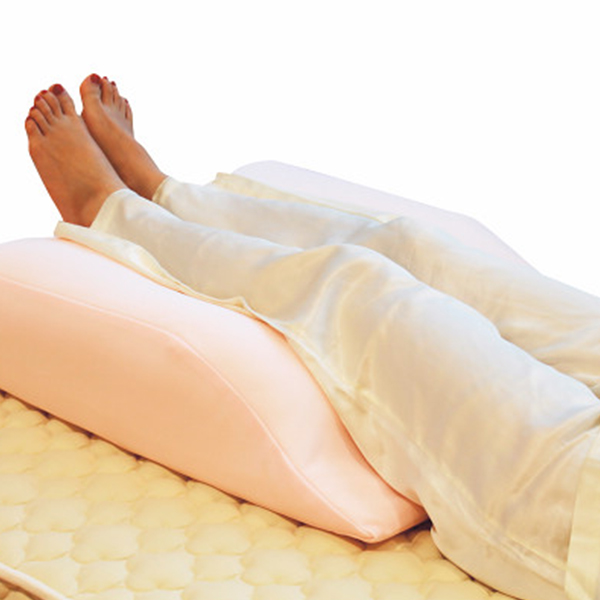 お疲れ足の休息クッション　ピンク