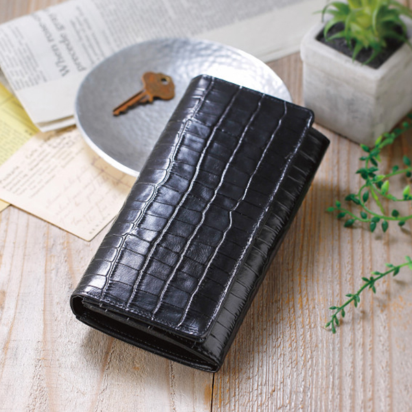 カンサイセレクション　レディース型押し長財布　ブラック