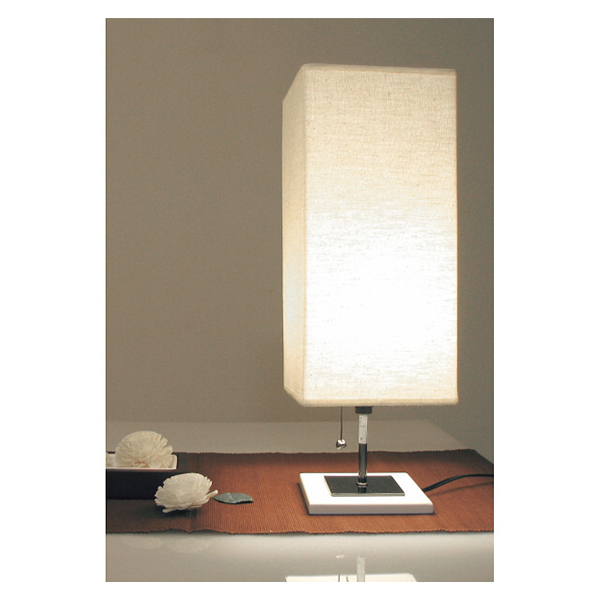 セリエ　テーブルランプ　ホワイト