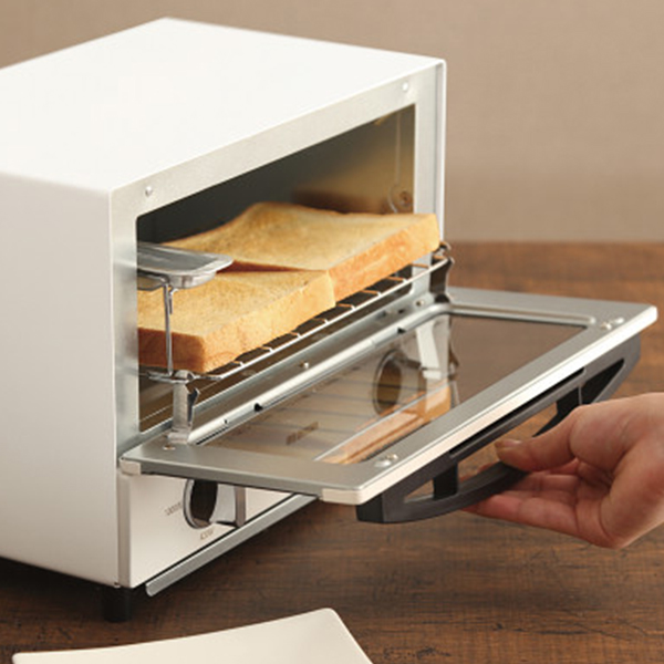 アイリスオーヤマ　スチームオーブントースター　（２枚焼き）