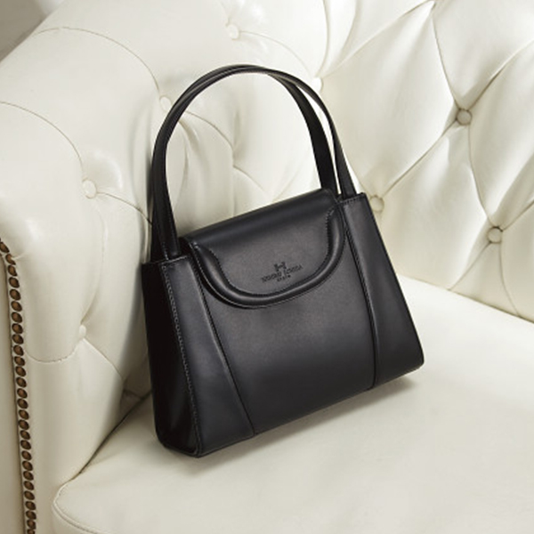 ヒロミイチダ　牛革フォーマルバッグ　ブラック