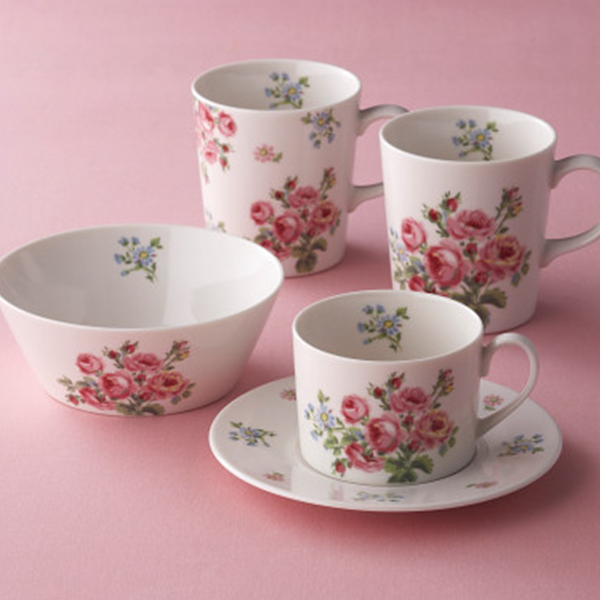 ローラアシュレイ　バンチェッドロージズ　２４ピースセット　