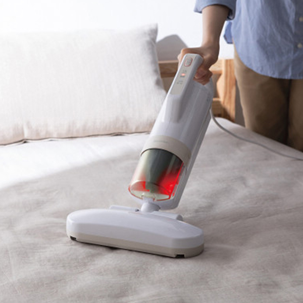 アイリスオーヤマ　布団クリーナー