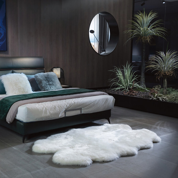 洗えるムートン長毛ラグ　アイボリー