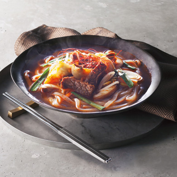 大阪鶴橋韓屋　韓国風ユッケジャンうどん（１２食）