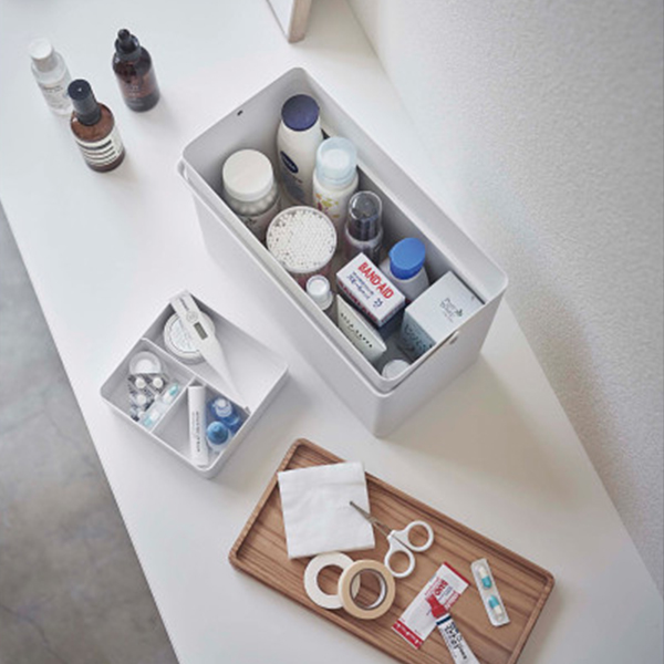 救急箱　ホワイト