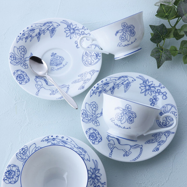 ブローチズ　カップ＆ソーサー（ティースプーン付）