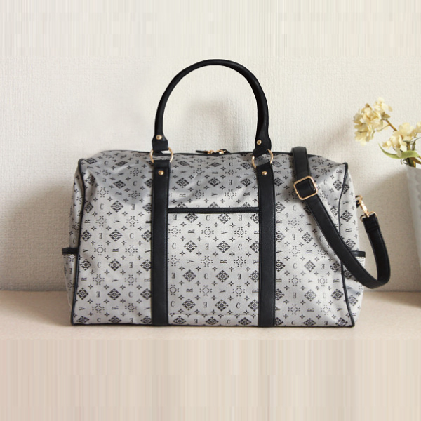 クレアトラベラー　ボストンバッグ　ブラック