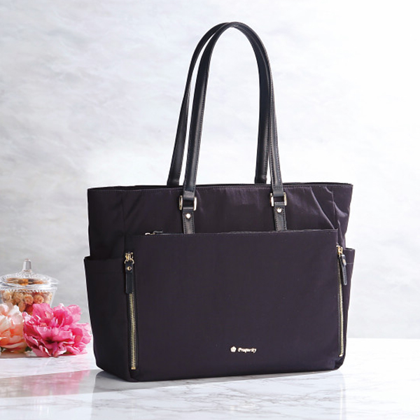 プロスペリティホワイト　トートバッグ　ブラック