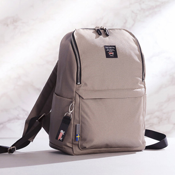 リサラーソン　デイパック　グレー