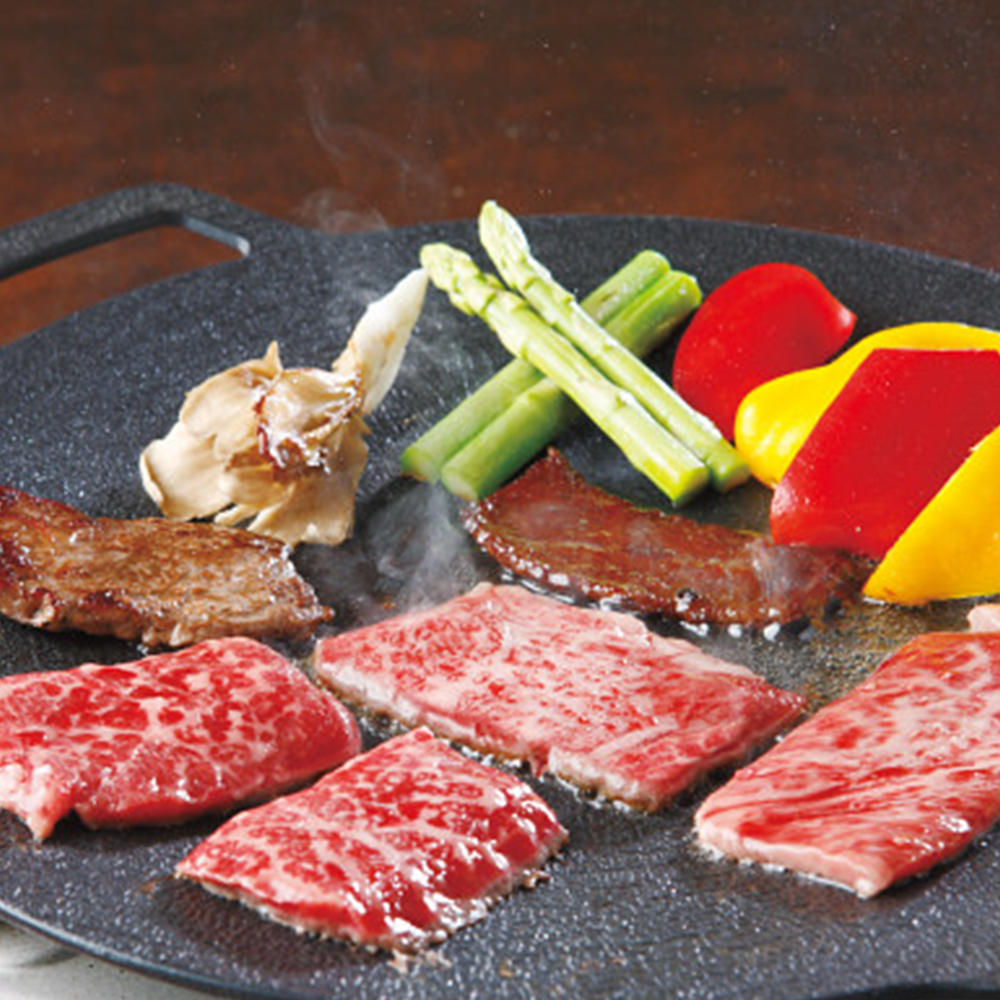 仙台牛　肩ロース・モモ　焼肉食べ比べセット（計５００ｇ）