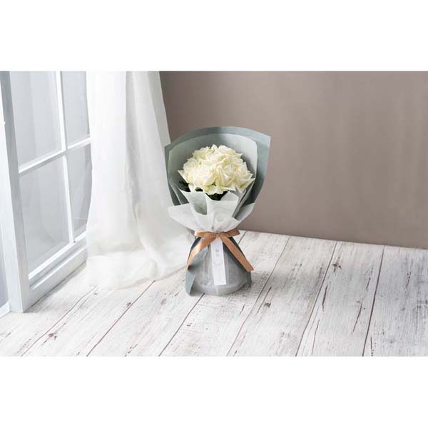 ホシファーム　届いた姿でそのまま飾れるスタンディング薔薇ブーケ　ピュア８本