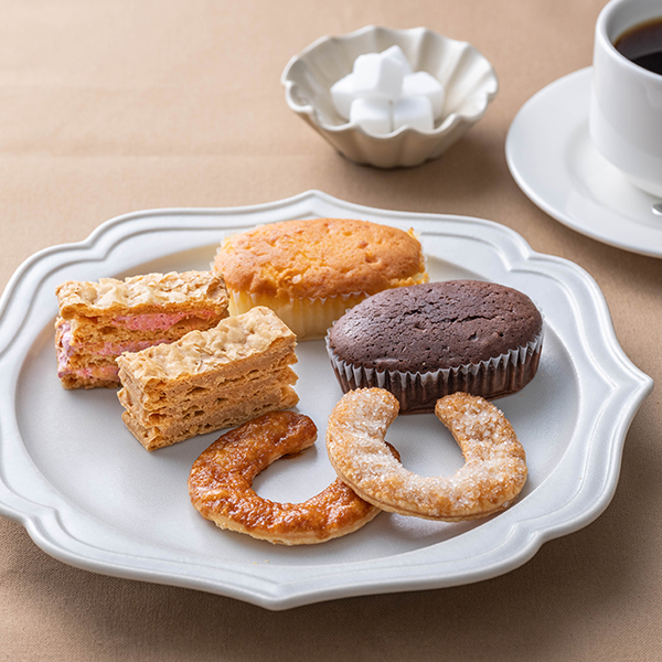 ガトー・ド・ボワイヤージュ　横浜馬車道スイーツセレクション　９個