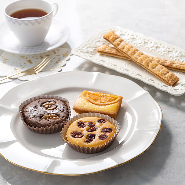 リーガロイヤルホテル　ロイヤル・ガトー・アンサンブル　５個