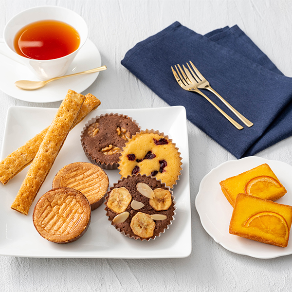 リーガロイヤルホテル　ロイヤル・ガトー・アンサンブル　１１個