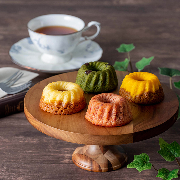 ホシフルーツ　果実のミニョン・ド・クグロフ　４個