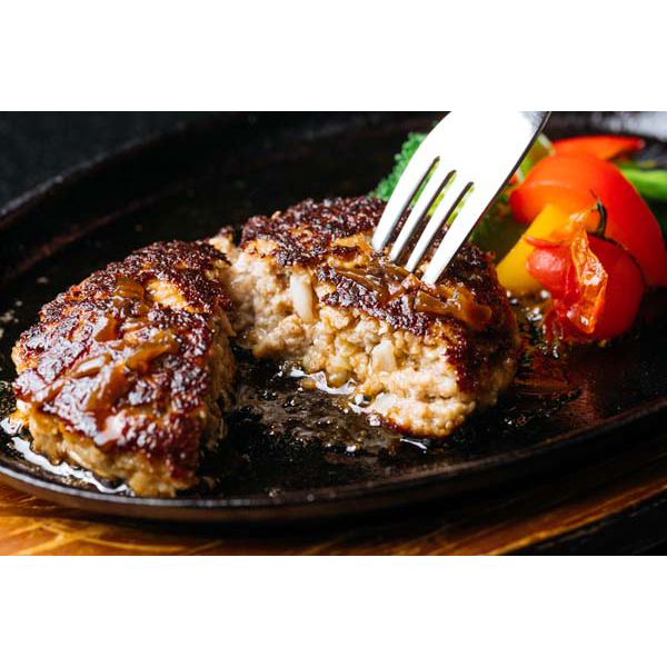 奈良・シェルブルー　ステーキ屋さんの特選牛生ハンバーグとローストビーフ