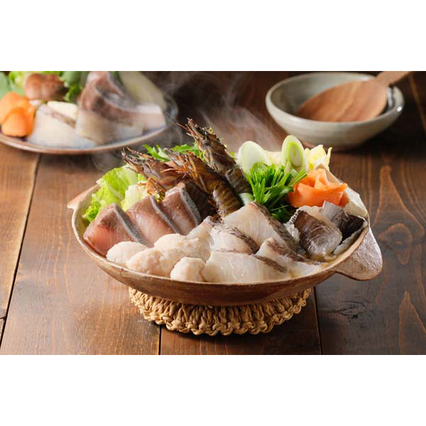 絆屋　大分海鮮寄せ鍋セット
