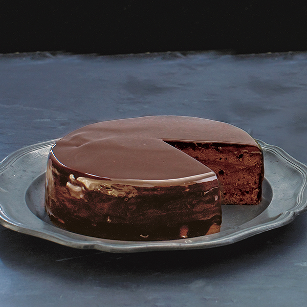 お菓子のピエロ　ザッハトルテ