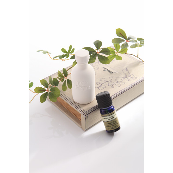 ニールズヤード　セラミックアロマボトル　オレンジセット