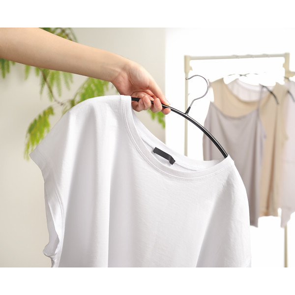 マイラック　すべり落ちにくいハンガー（１５本組）