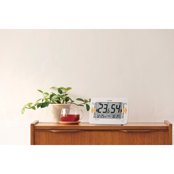 シチズン　環境目安表示付きデジタル電波時計