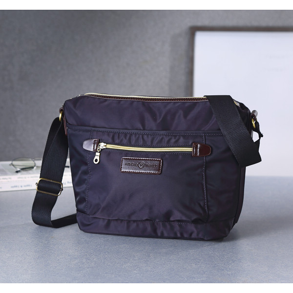 アーノルド・パーマー　カジュアルメンズショルダーバッグ  ブラック