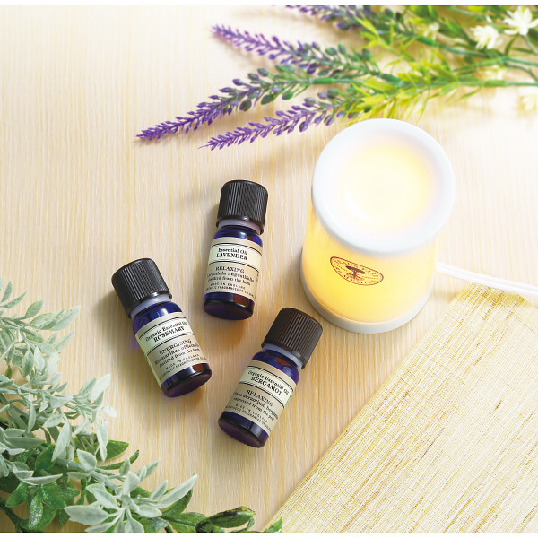 ニールズヤード　アロマボックス精油３種　ローズマリー