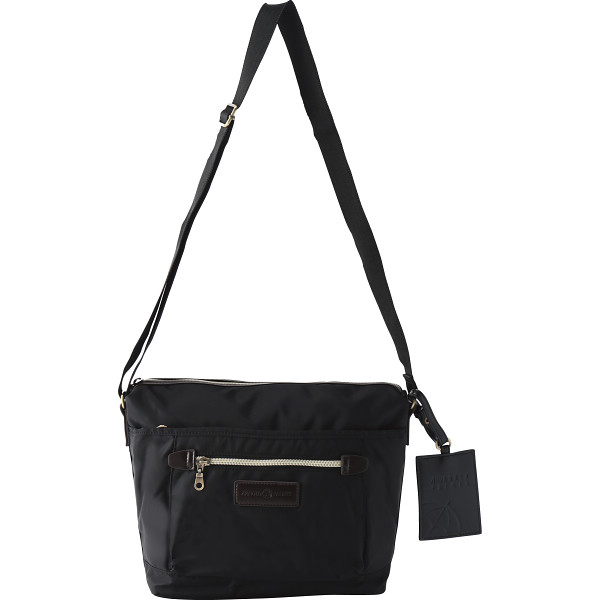 アーノルド・パーマー　パスケース付きカジュアルメンズバッグ  ブラック