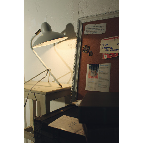 アルル　デスクランプ