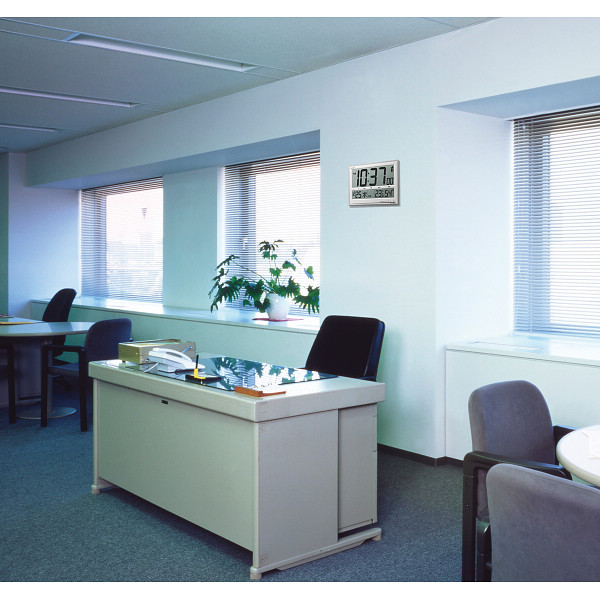 シチズン　大型デジタル電波時計