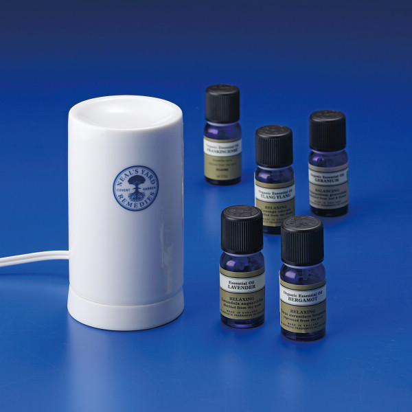 ニールズヤードレメディーズ　アロマギフト　精油５種