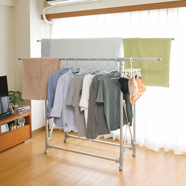 アルミマルチ物干し（キャスター付）