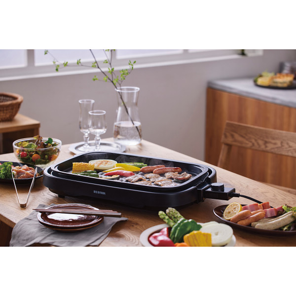 アイリスオーヤマ　網焼き風ホットプレート（３枚プレート）