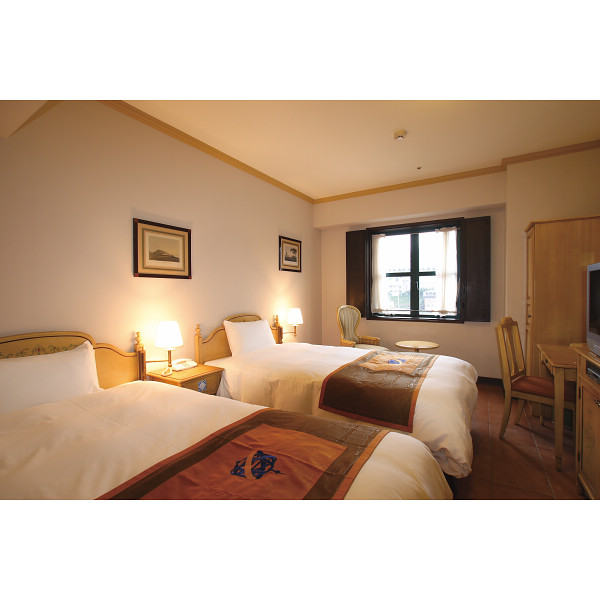 ホテルモントレ長崎　平休日１泊朝食付宿泊　２名様