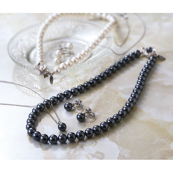 ユキコハナイ　パール３点セット  ブラック