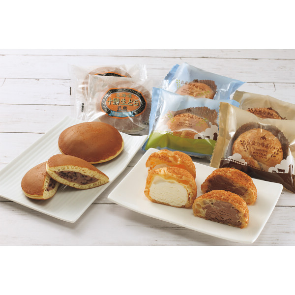 「乳蔵」北海道十勝生どら＆シュークリーム