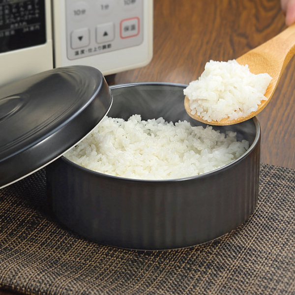 波佐見焼　しゃもじ付陶製おひつ（１．５合）