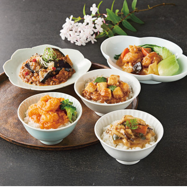 大龍　ミニ丼の具３種＆酢豚・麻婆茄子セット